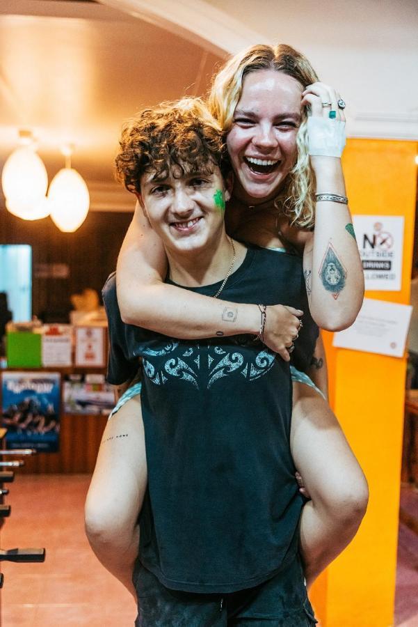 Revolution Koh Tao Hostel Eksteriør bilde