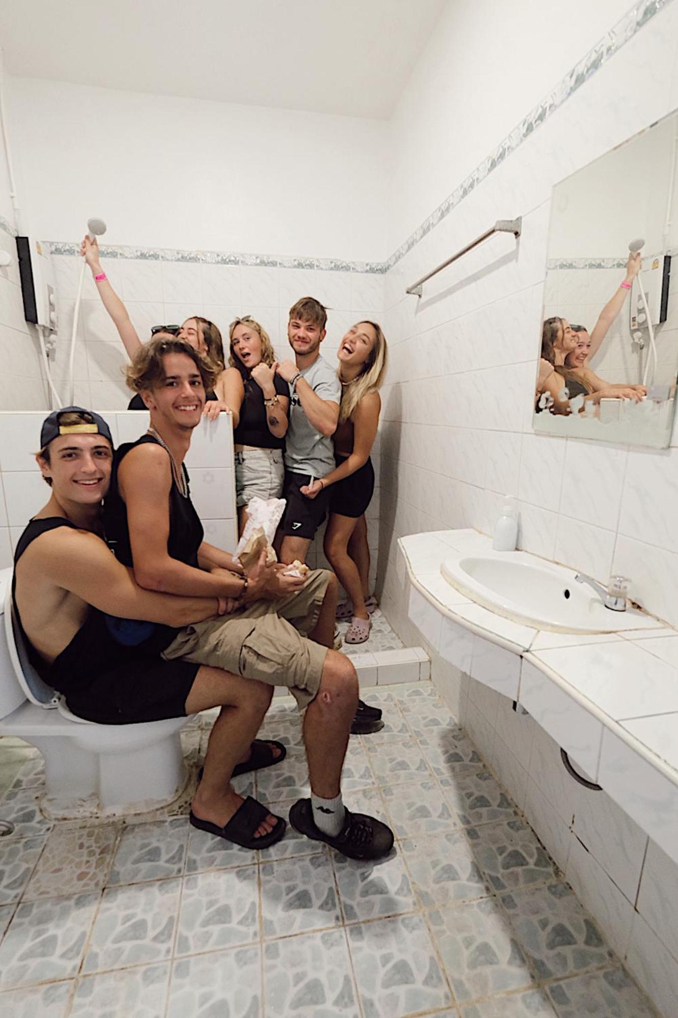 Revolution Koh Tao Hostel Eksteriør bilde